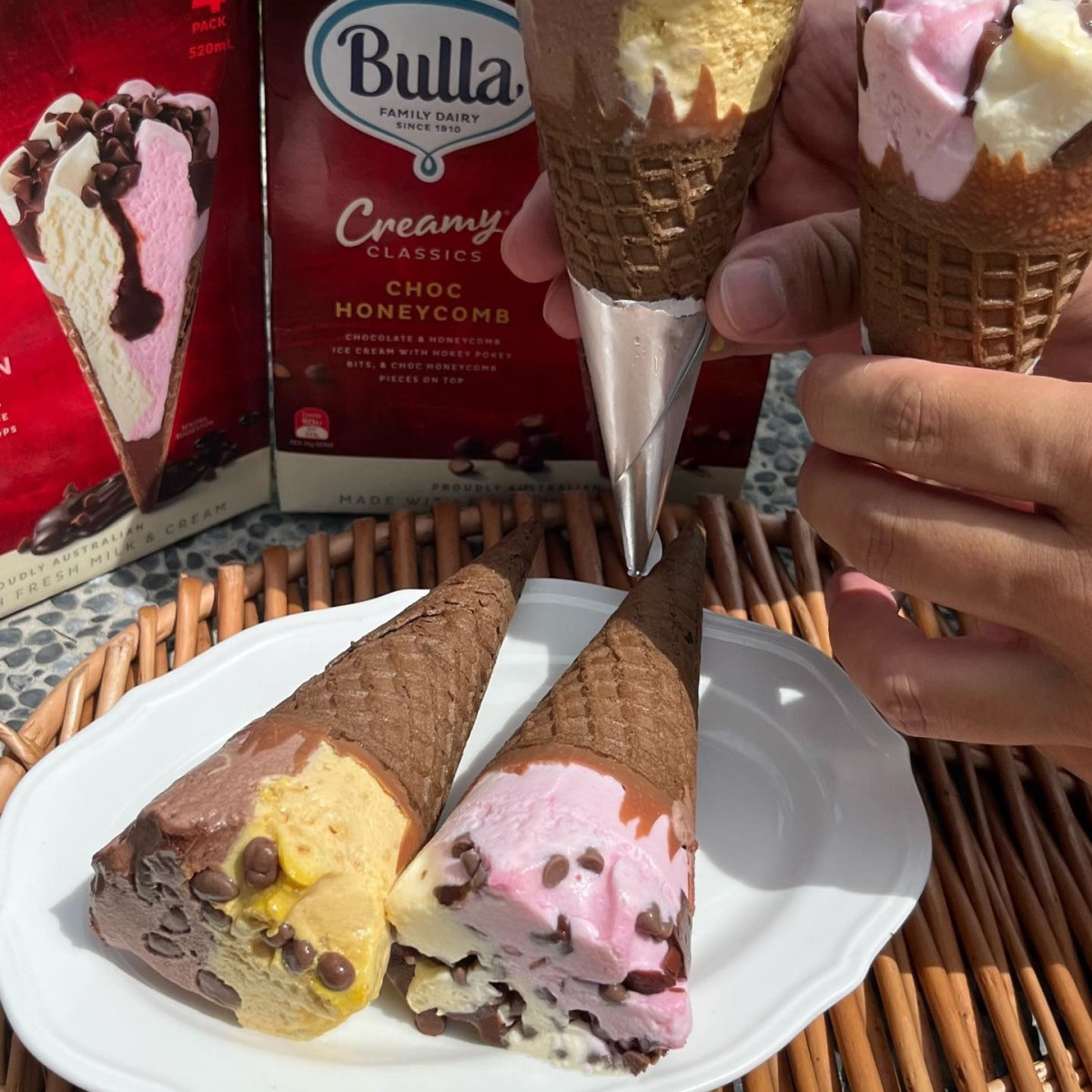 全聯話題冰品推薦TOP2！全聯金果榴槤雪糕濃郁登場，再推療癒系冰品Bulla巧克力甜筒