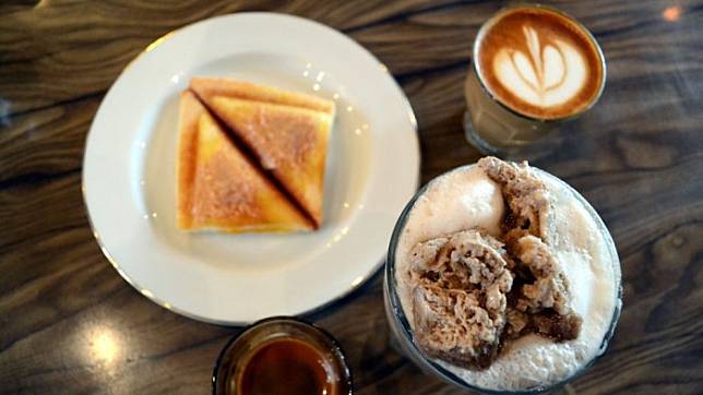 Affogato and Caramel