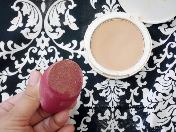 【淘寶開箱】金稻美容導入儀、Gracebabi美妝蛋組合 #買美容家電上淘寶 (8).JPG