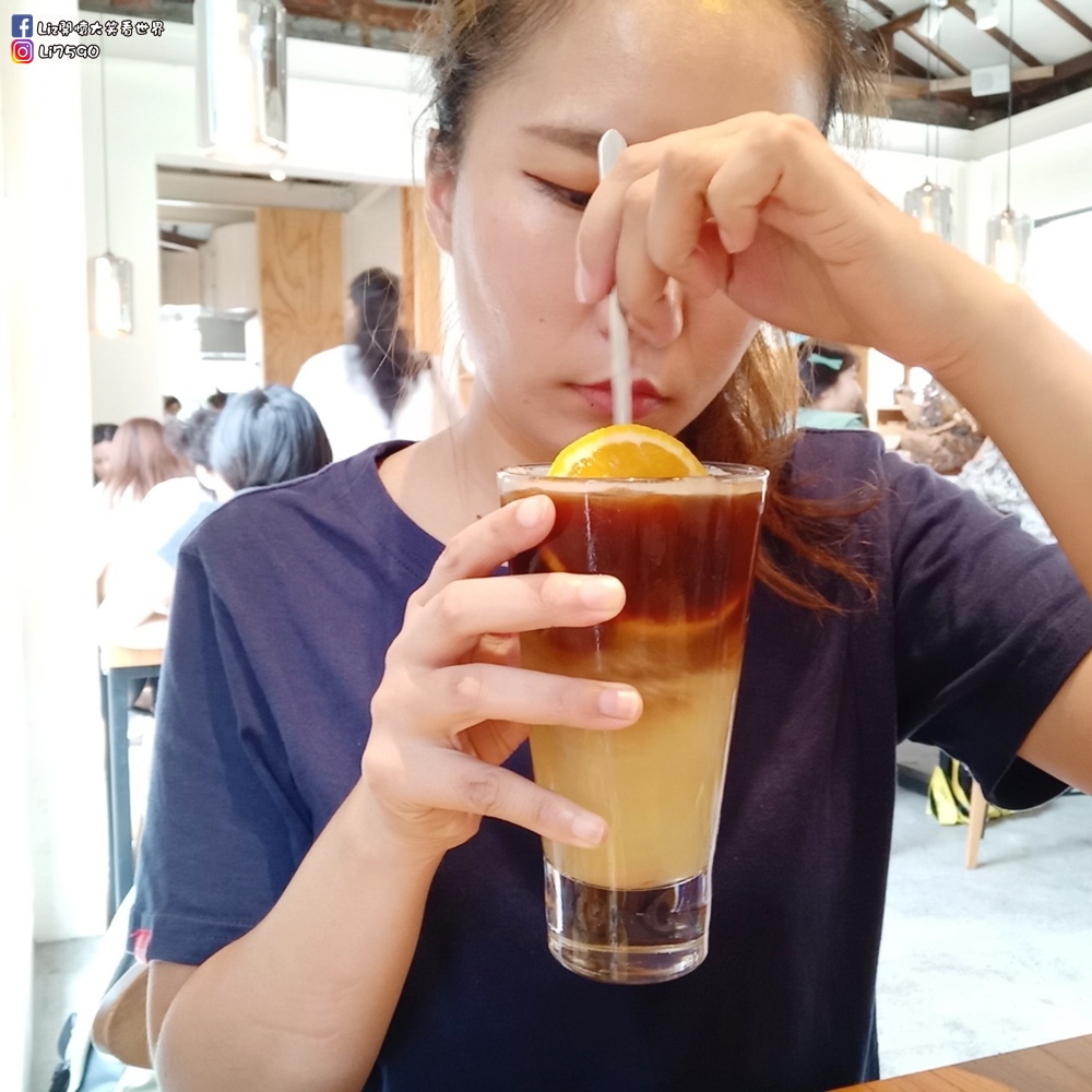 成真咖啡2019723 #1_190723_0031Liz開懷大笑看世界.jpg