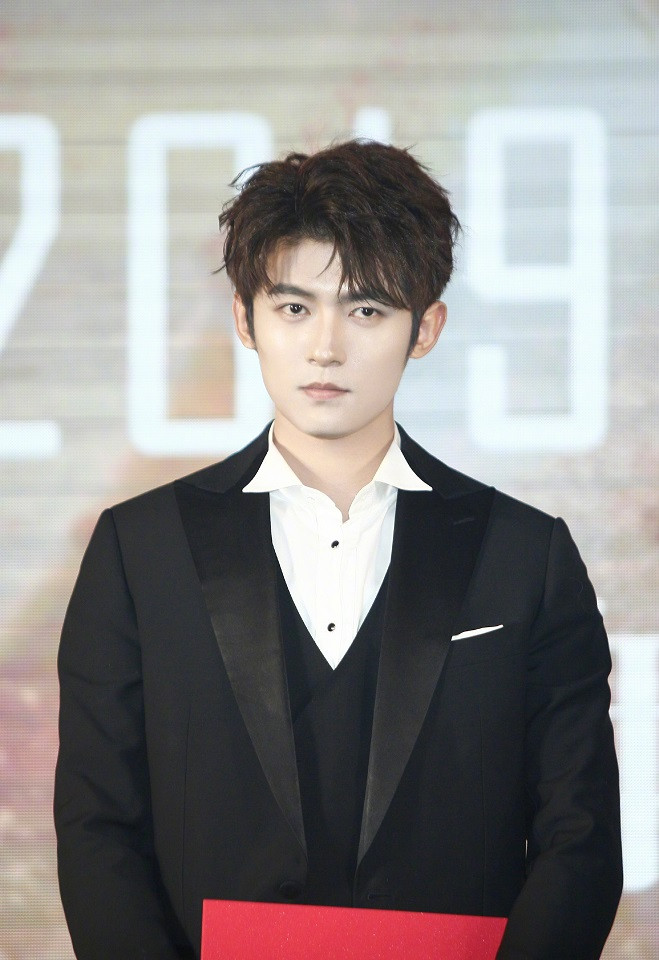 定角陸劇 佟夢實、肖燕《拜託了8小時》