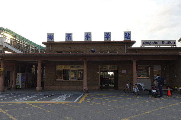 台中清水建案-青雲賦，台中清水買房，台中海線建案，台中清水預售屋，6分鐘到清水車站，2房首付8萬、3房首付15萬、10年免管理費