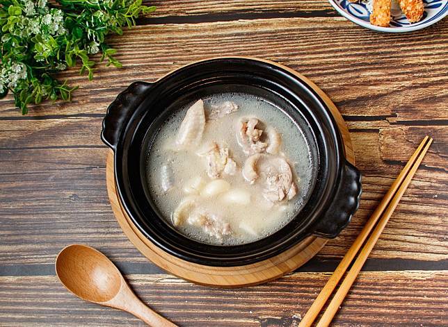  圖片來源/領鮮迷你土雞鍋