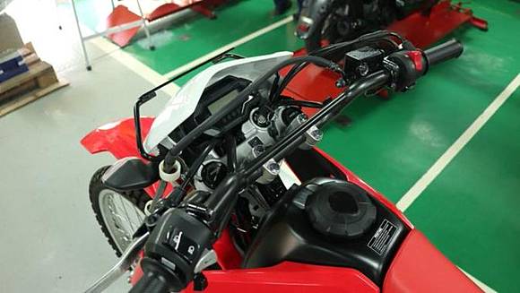 Begini Cara Memperlakukan Motor Kopling yang Benar