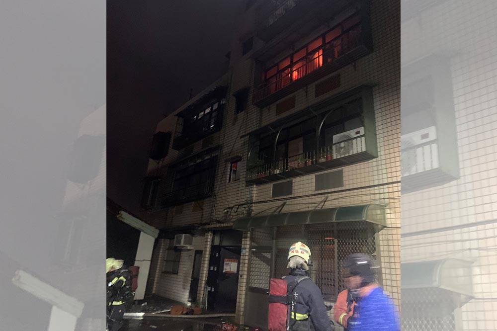 淡水民宅深夜大火釀8口之家4人死亡 神明廳起火「可能原因」曝光 上報 Line Today 4572