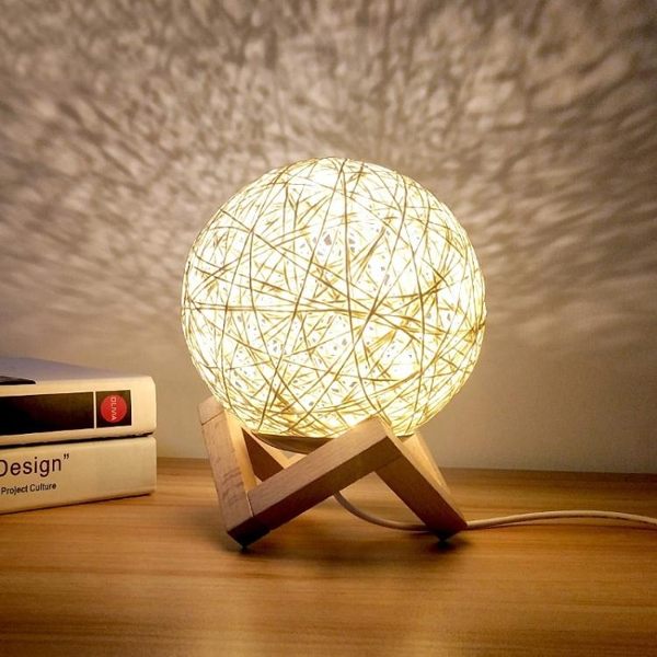 創意ins臺燈臥室床頭柜網紅小夜燈少女小燈月球星空投影夢幻睡眠