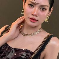 ด้อมปลายกนกพร
