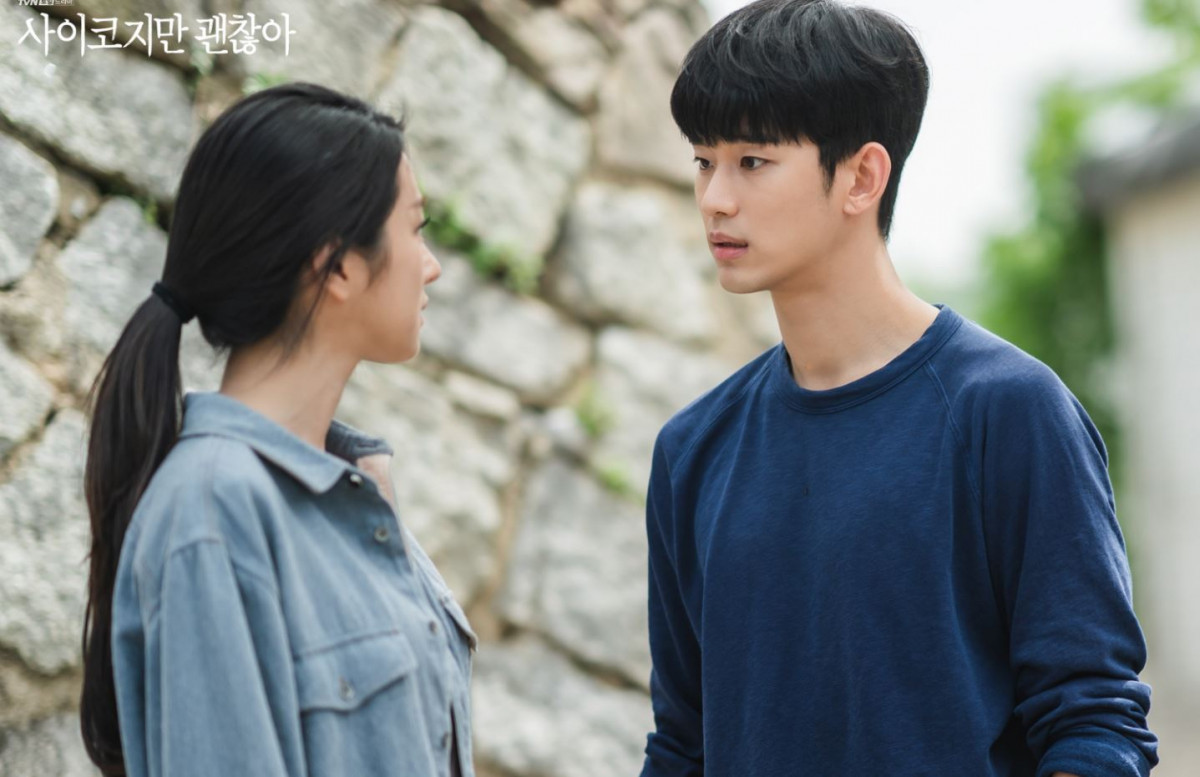 《雖然是精神病但沒關係》徐睿知造型解析：文英的華麗衣裳，是她的保護色！