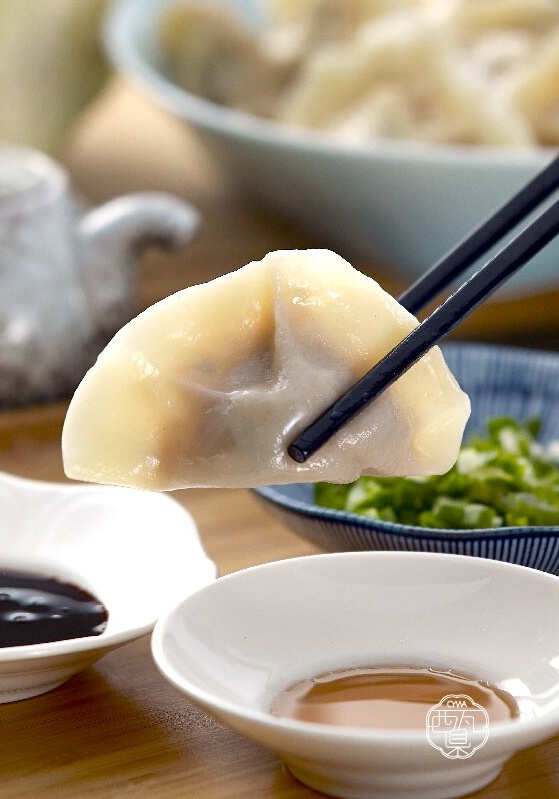 《西瓦県餃食居 》 西瓦県珍寶海陸水餃