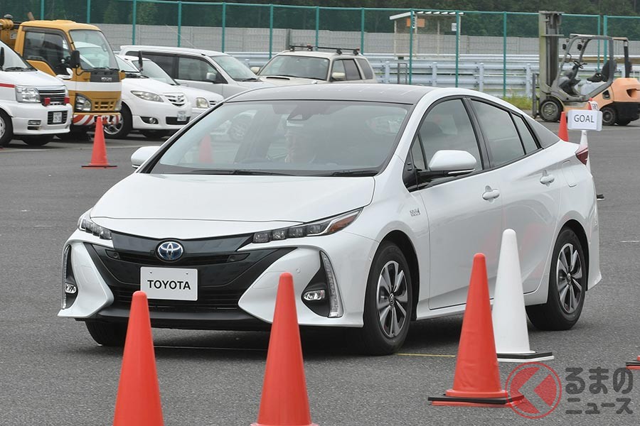 パワーを使い切るのが楽しい！ 100万円台の最新MT車5選