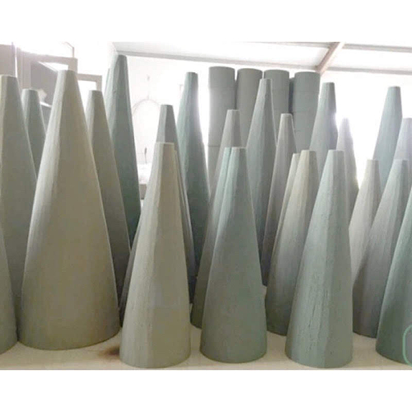 每朵花材生長不同．顏色會因為燈光拍攝．會有點誤差．都屬正常現象