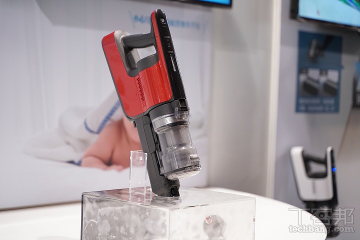 200W大功率，Panasonic 無線吸塵機 MC-BJ980 現場看