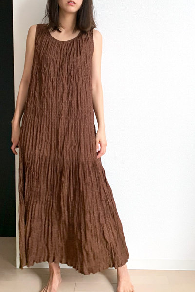 ユニクロ イネスコラボワンピは名品決定 体型をオールカバーできる