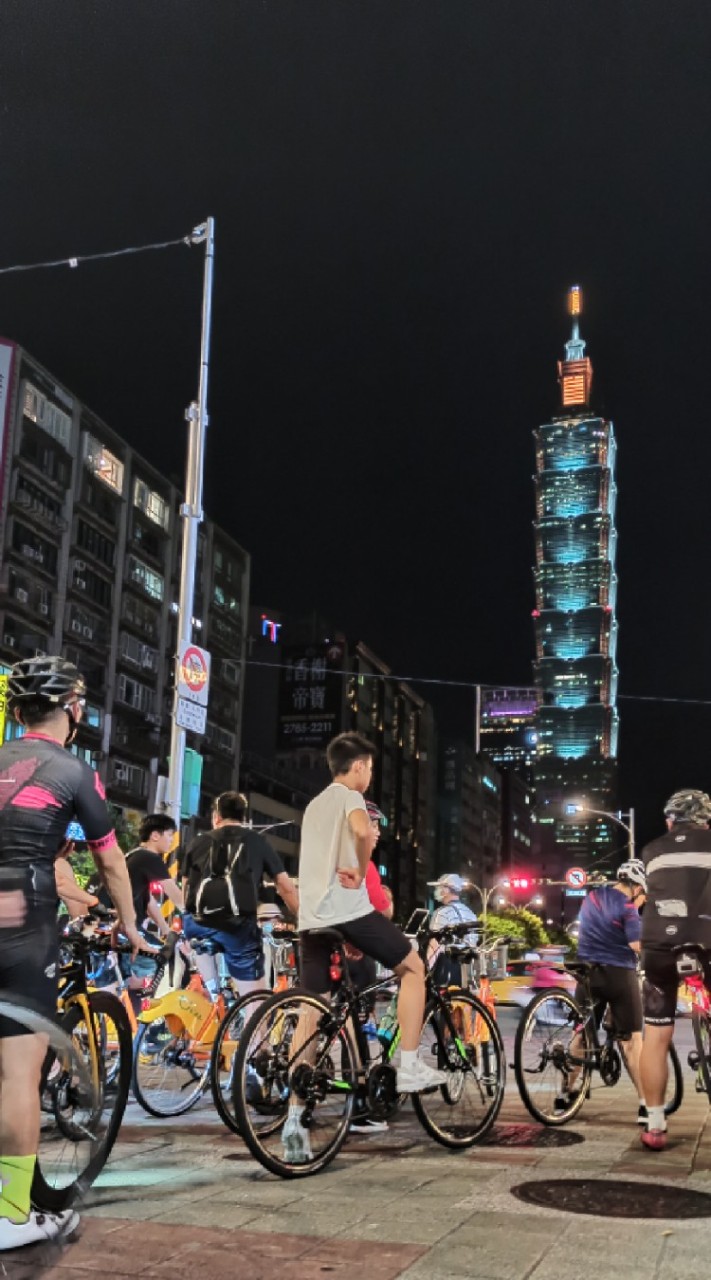 夜騎單車趣