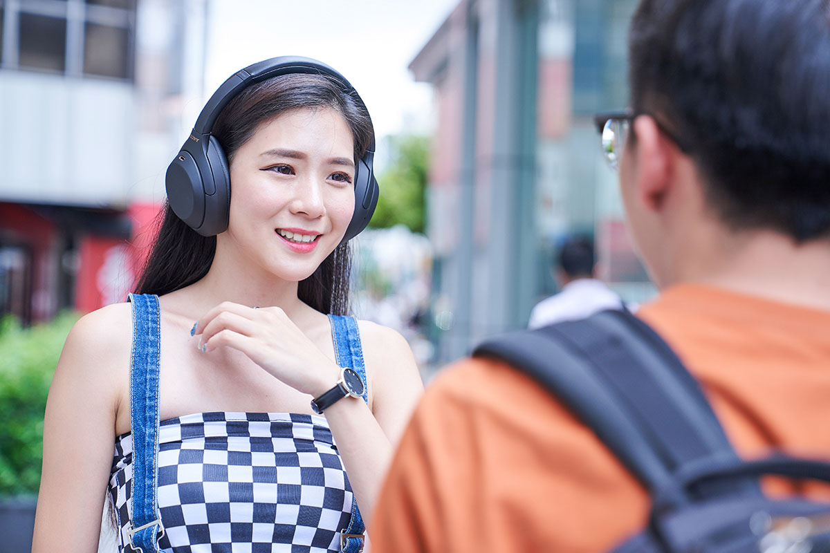 Sony WH-1000XM4 藍牙降噪耳機，AI 加持，音質再升級