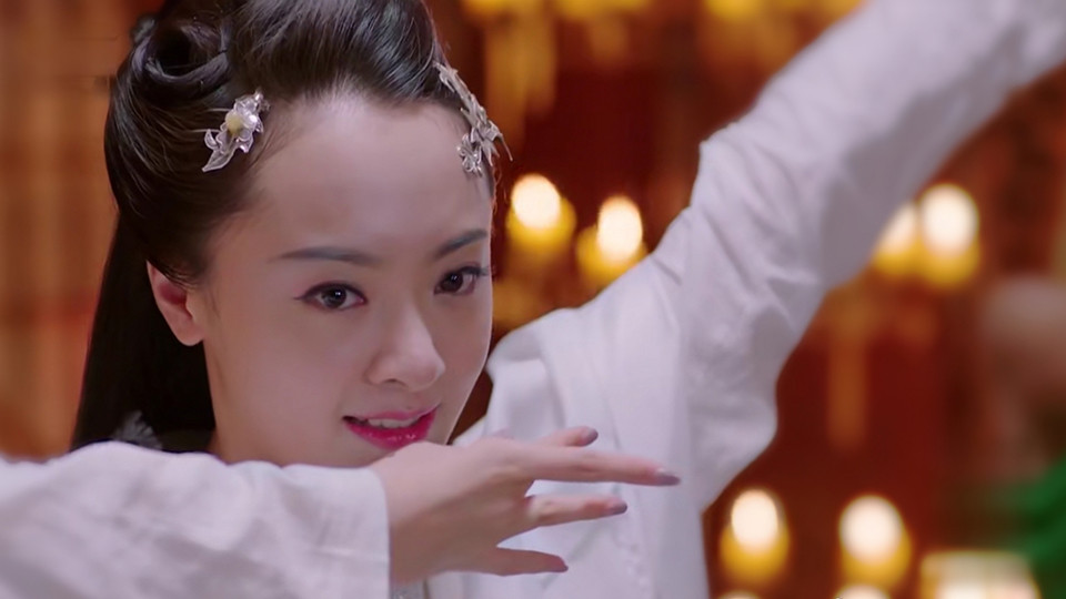 《以家人之名》演員古裝vs時裝：孫銥(齊明月)《楚喬傳》