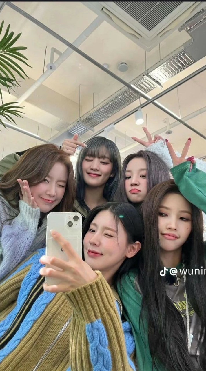 I-DLE 🌟🩷✨送圖群