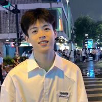 李奕หลี่ยี่🫀
