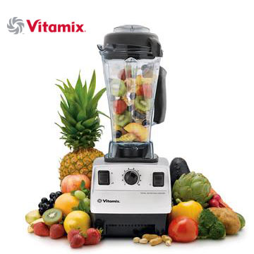 Vitamix全機7年保固，完善售後服務 Vitamix 有90多年歷史，暢銷全球90多國。 美國原裝進口，並通過嚴格的產品測試 2匹馬力超強馬達，黃金轉速37000轉 Tritan食品級材質容杯，不