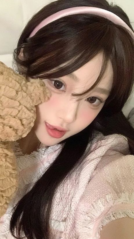 🦋コスちゃん💍の生活音るーむ 