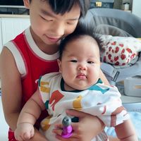 หม่ามี้ลูกสอง 👦🏻👧🏻 เฮียนิวตรอน น้องนิวทรัล