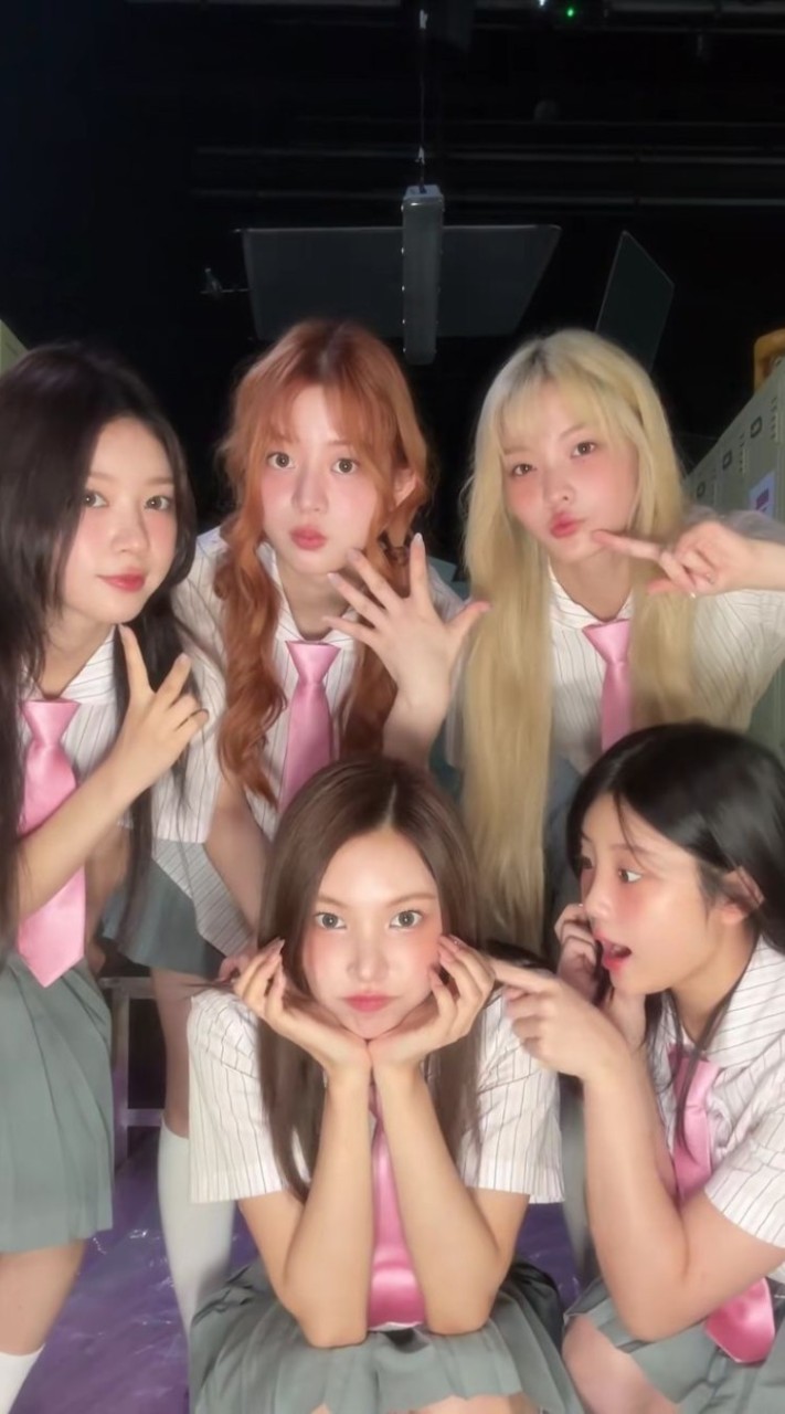 ILLIT‼️💗