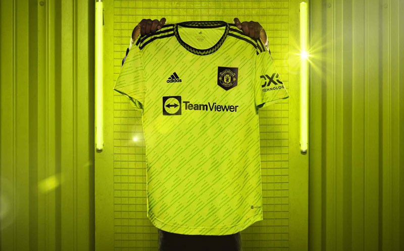 マンチェスター・ユナイテッド、22-23サードユニフォームを発表！色は