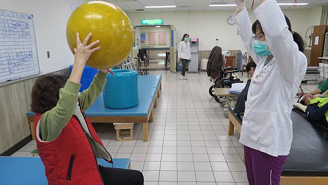 影／手術後不下床走動　造成大腦缺氧「心肺功能」驟停