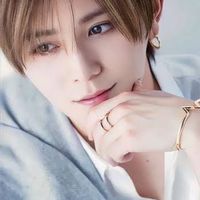 山田涼介推し集まって欲しい