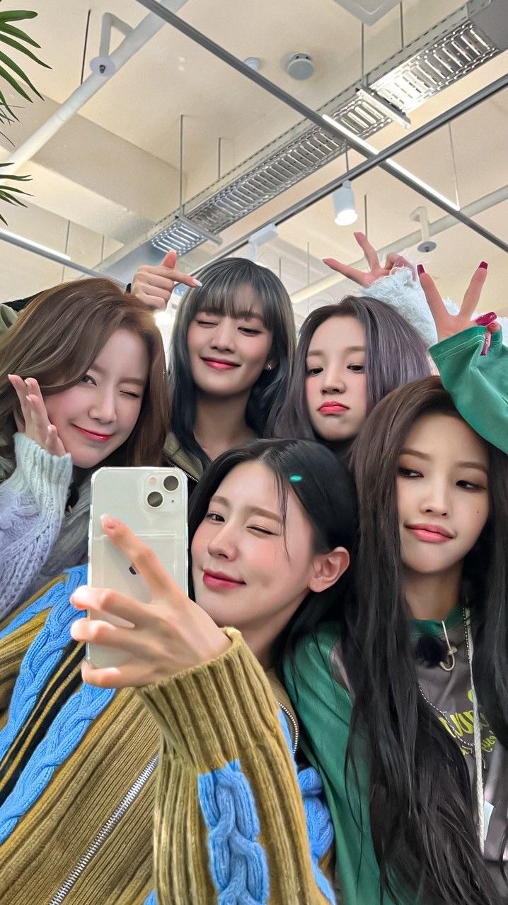 I-DLE 出卡群