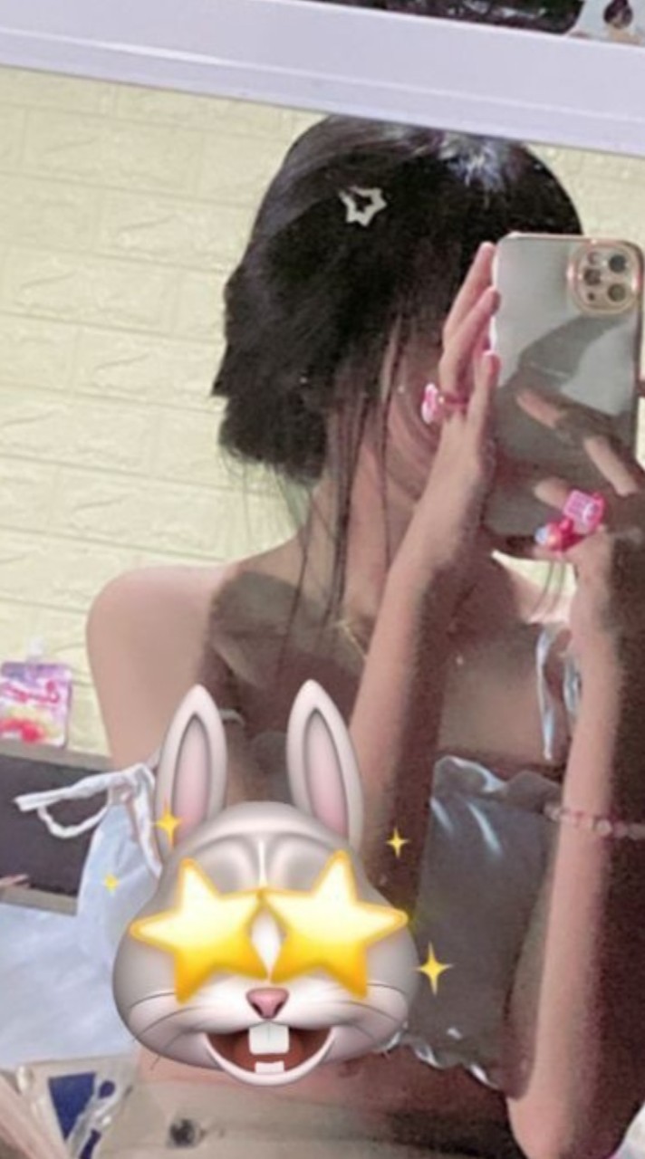 กลุ่มแจกคลิป/รูปเมจอิสระ(หญิง) บีวาย . แพน