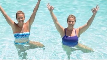 聽說美女最近都在追的新運動，「水中瑜珈」妳試了嗎？