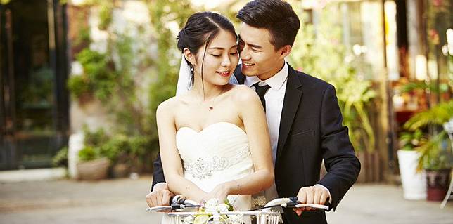 10 Arti Mimpi Menikah Ternyata Maknanya Tak Selalu Indah Lho Theasianparent Line Today