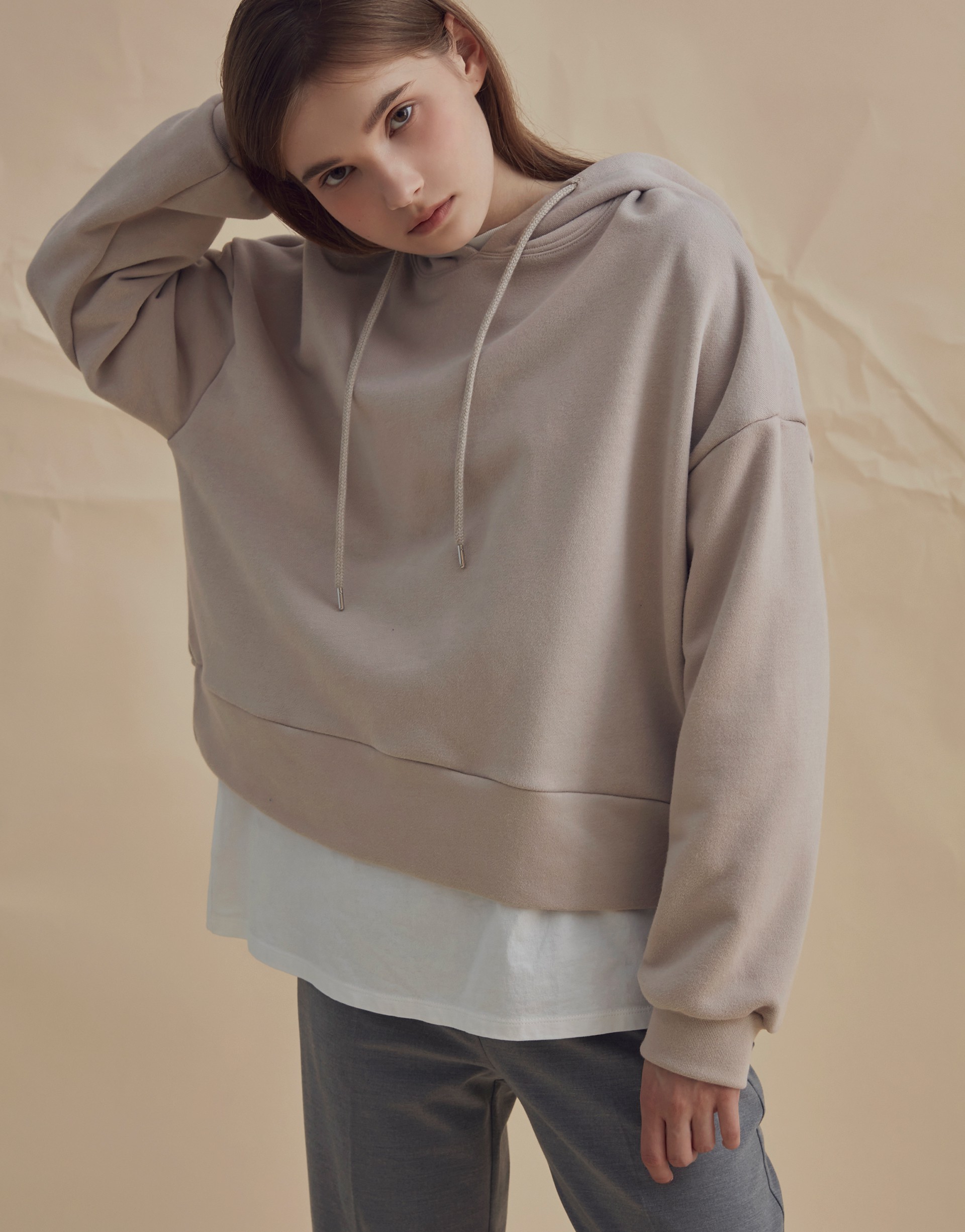 MIT舒適絨布/連帽設計/金屬圓股抽繩