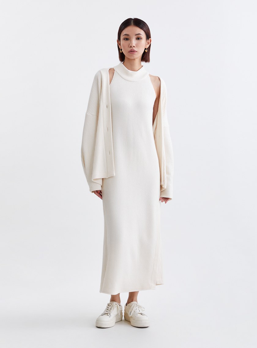 慵懶坑條削肩針織BRA長洋裝