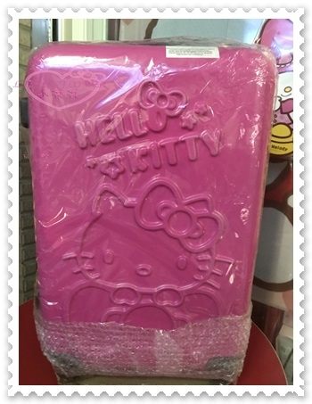 ♥小花花日本精品♥ Hello Kitty KT行李箱 25吋 硬殼 耐撞 桃紅色 41129302