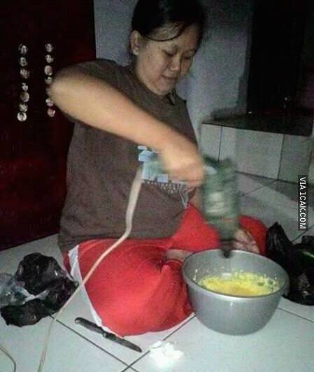 7 Foto Lucu 'Sisa Lebaran' Ini Dijamin Bikin Kamu Semangat Kerja Lagi