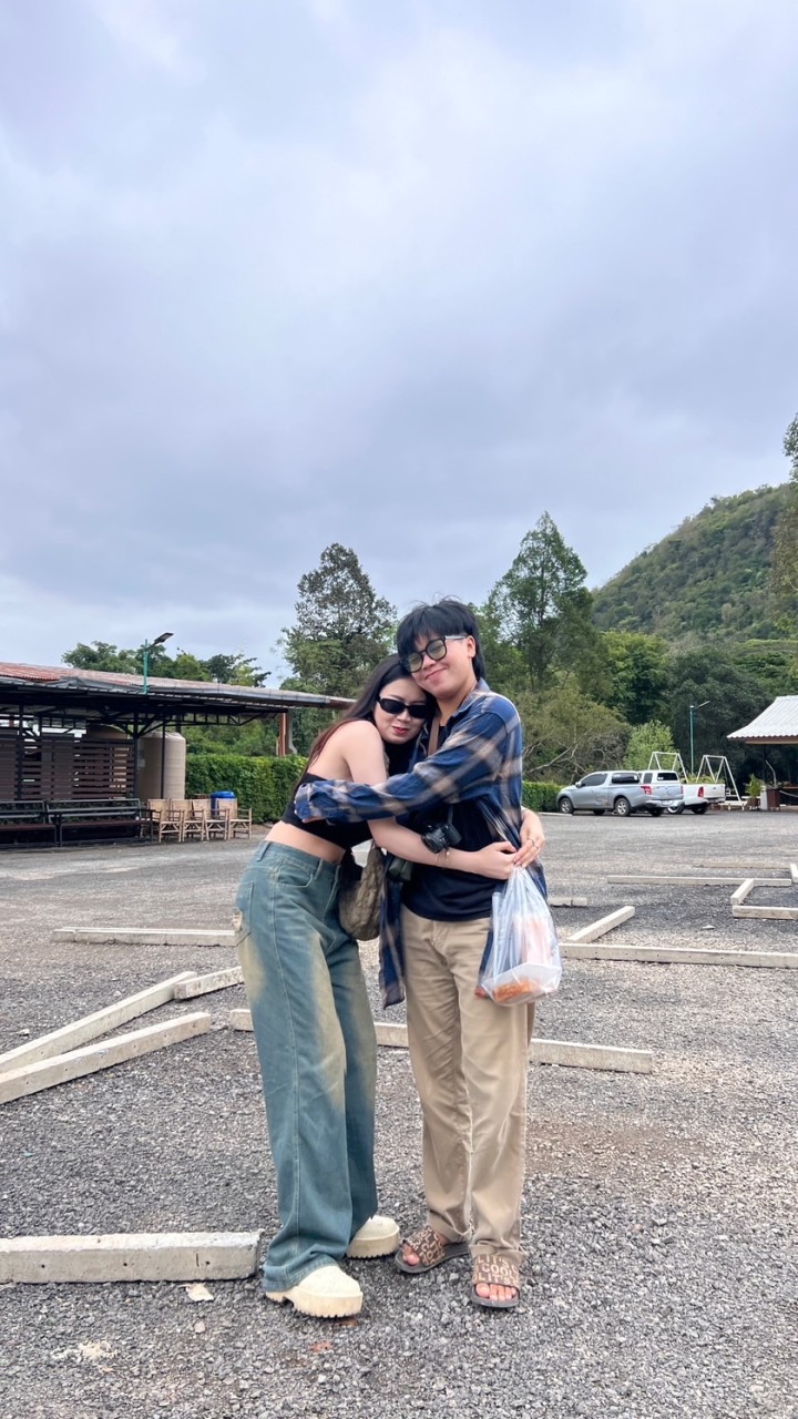 ด้อม มายไข่ดาว