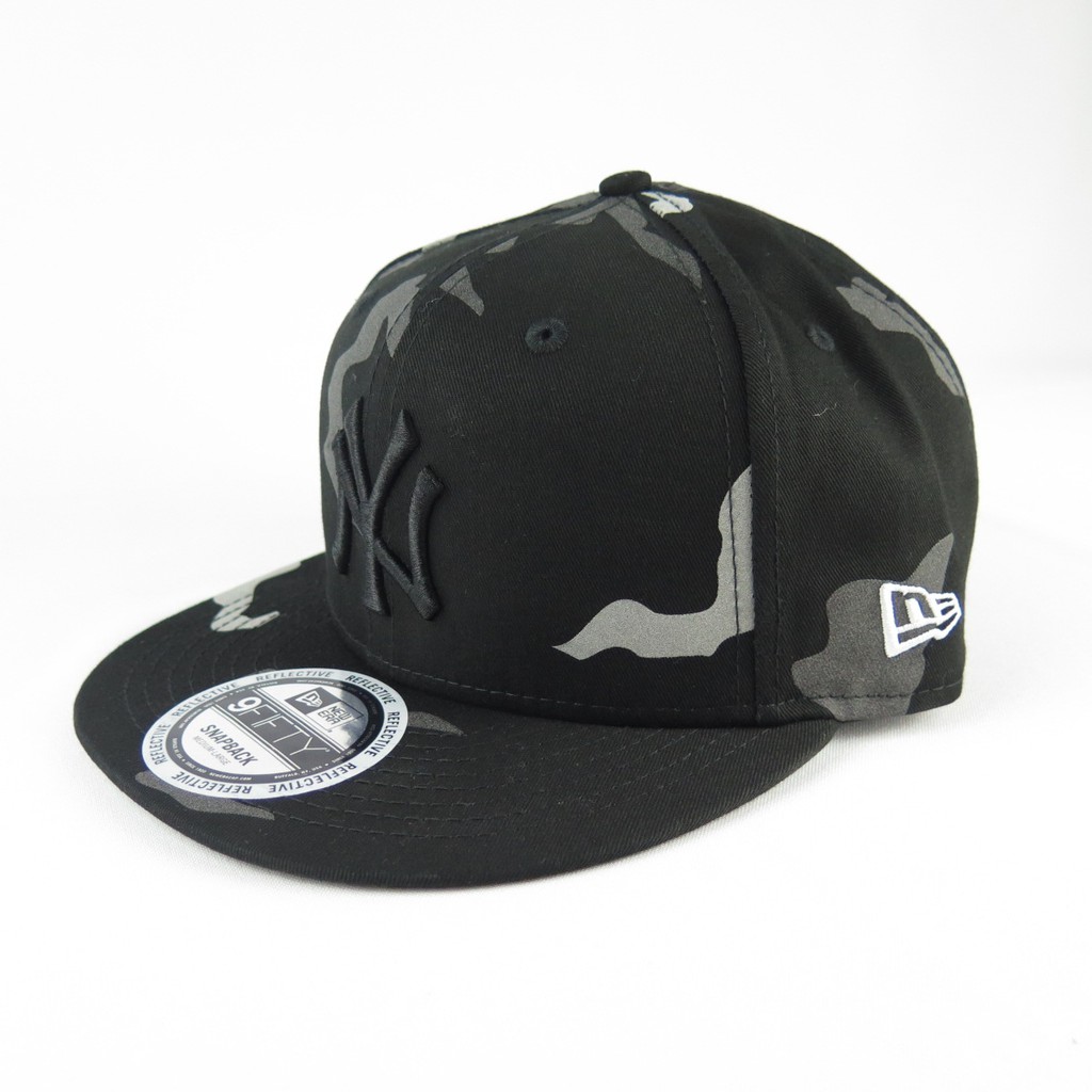 #NY #反光迷彩 #洋基 #NewEra #棒球帽門市同步販售，請先詢問庫存 !◇所有商品皆100%公司正品 販售商品皆開立發票 敬請安心選購，若是於商城購買開立的則為電子發票◇本賣場實體店面位於桃