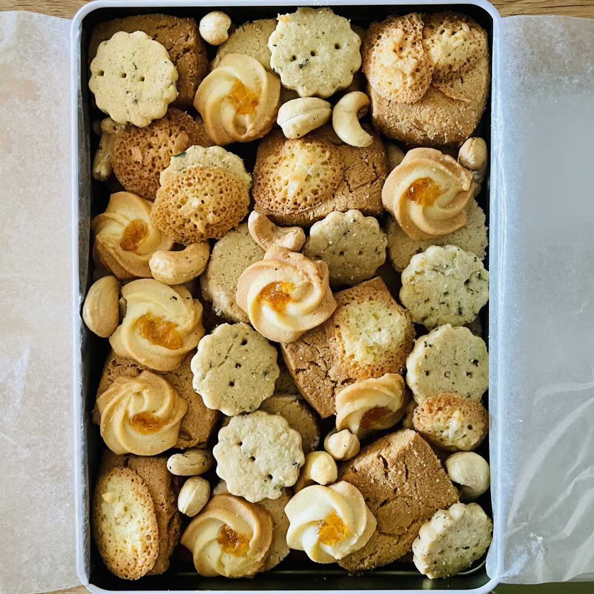 メルシーベイククッキー缶 メルシーベイククッキー缶