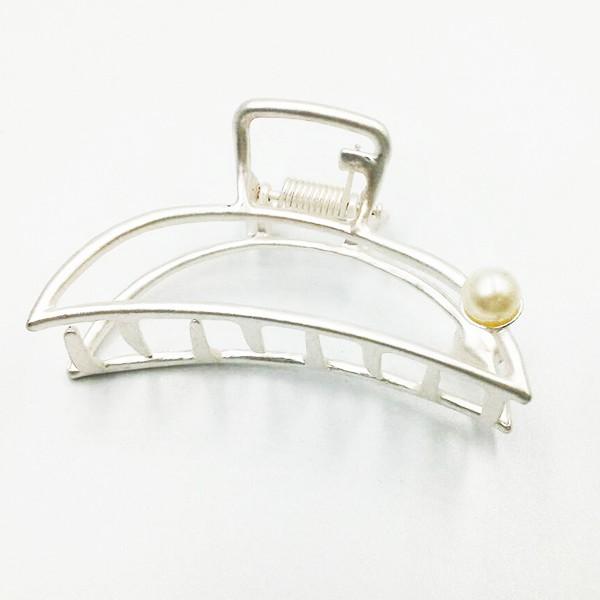 韓國 簡約半月形珍珠鯊魚夾 髮夾