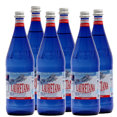 商品特色 內容量：1000毫升 銷售重點 來自義大利的天然冰河氣泡水，鈉含量低，不造成人體負擔，口感柔和好入喉，是您佐餐佳餚的優質新首選！ 半世紀前，品牌創辦人 Teresio Rossello 在義