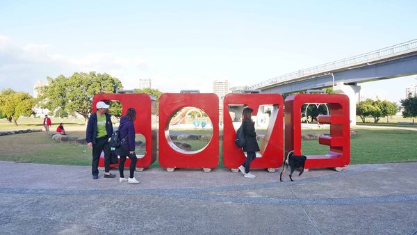 【三重景點】大都會公園希望小火車，假日限定！親子旅遊必玩小火車景點，真實體驗完整介紹，購票地點、攻略完整一次介紹
