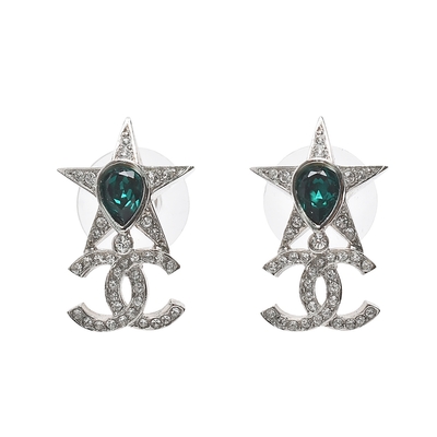 CHANEL 經典雙C LOGO星星造型穿式耳環(銀色)