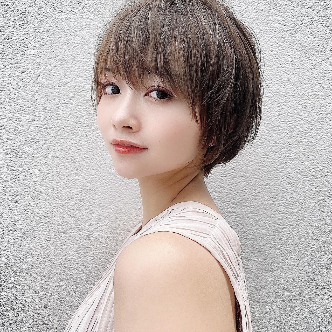 小顔叶う ショートボブ完全攻略本 Hair