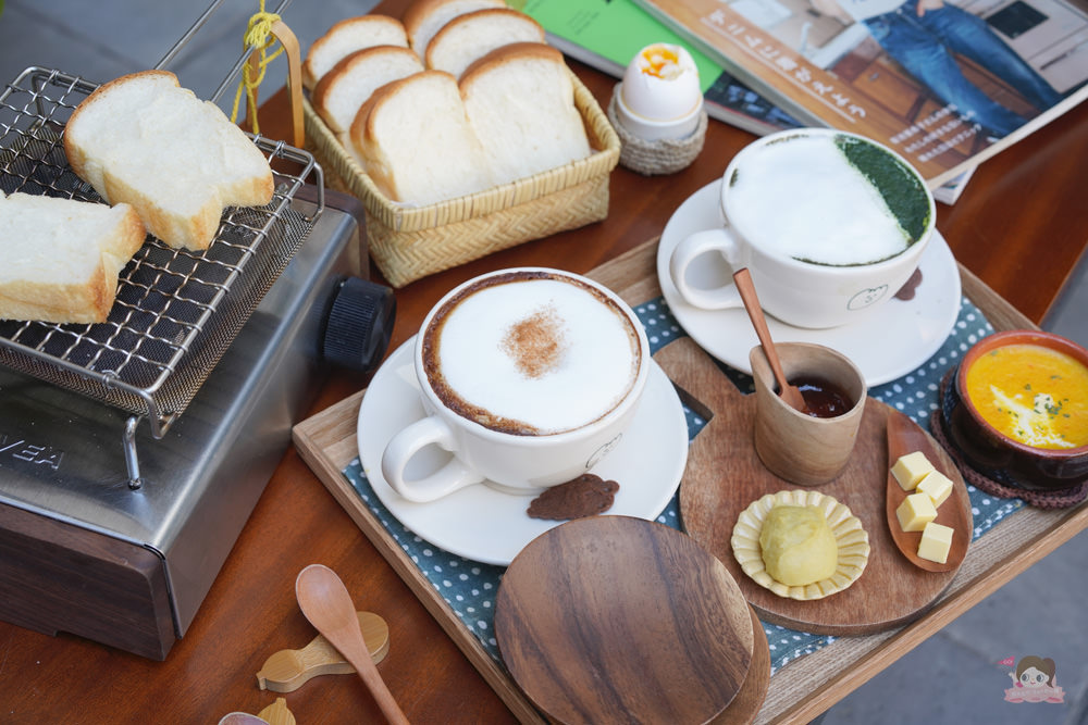 弘大&延南洞咖啡 MOMENT COFFEE (모멘트카페)，美味吐司自己烤，日系雜貨文青風、韓式網美咖啡店