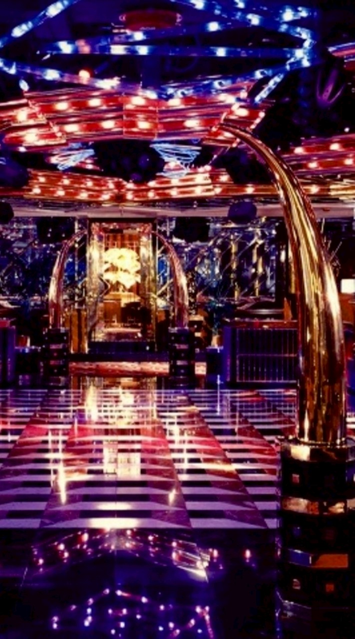ディスコミュージック好きな40代〜60代な人来てね〜80.90s🎶40代以下でも大丈夫よ🎵🕺🌃💃