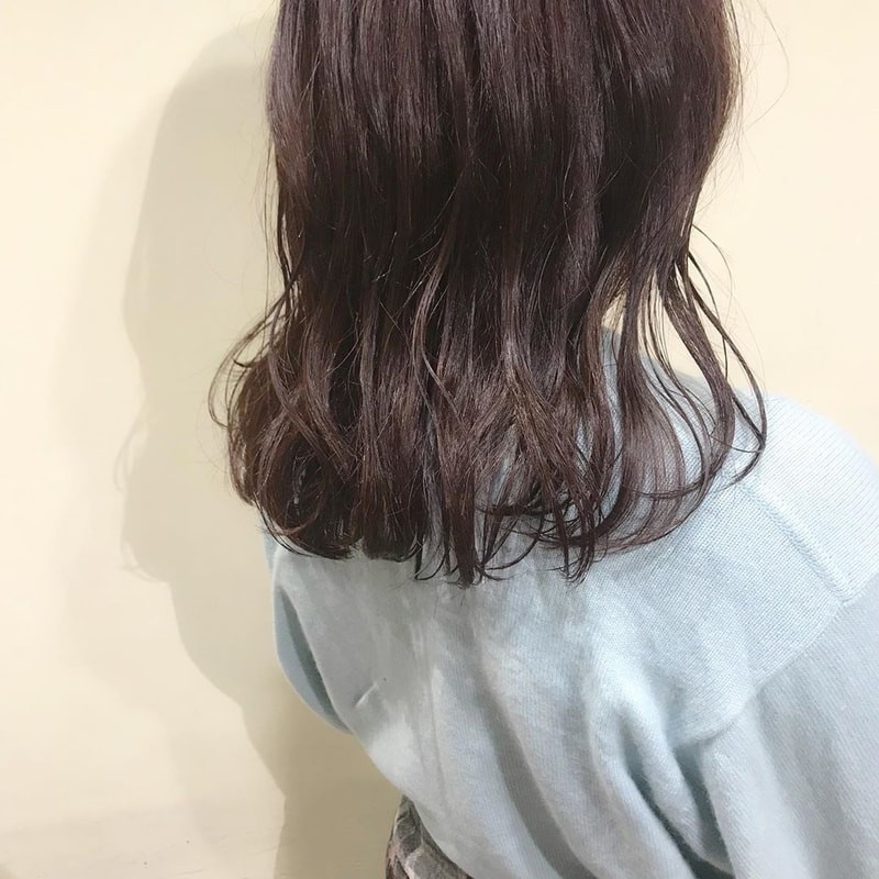 旬髪 ラベージュの髪色が話題 ブリーチあり なし カタログ