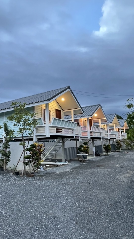 THE GARDENHOME ( บ้านสวนแม่อ๊อฟ )