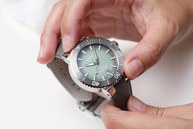 ORIS Aquis